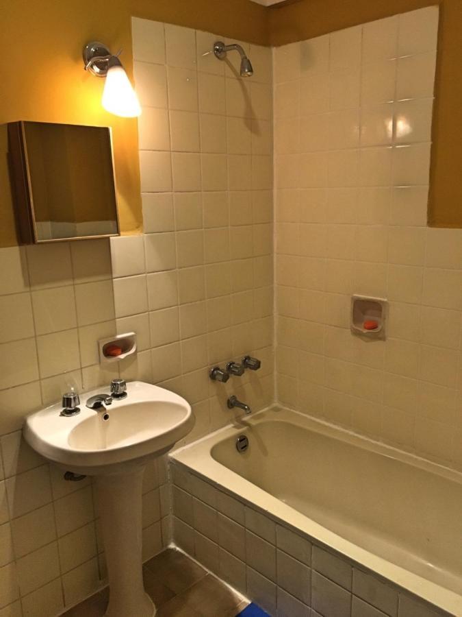 Hostal Urbano 塔里哈 外观 照片